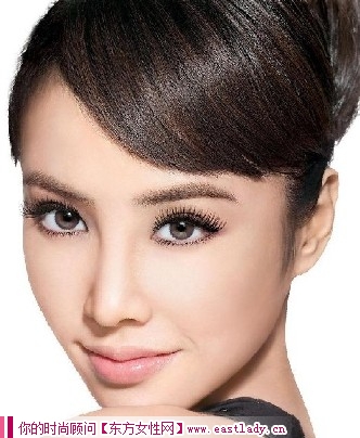 为什么油性皮肤容易长痤疮