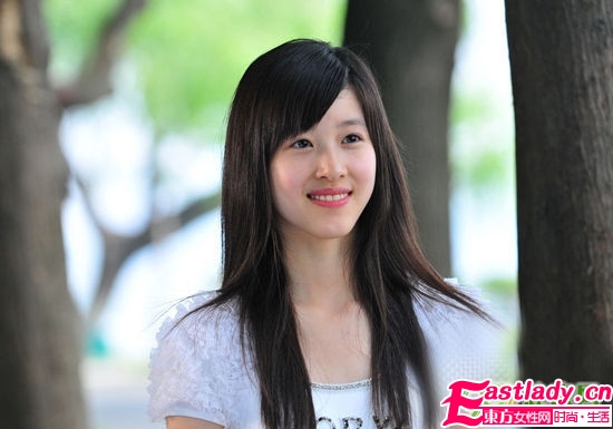 腹有诗书气自华 ＂奶茶妹妹＂清纯造型