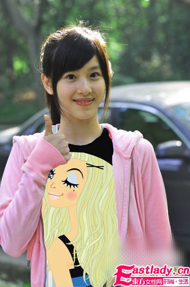 腹有诗书气自华 ＂奶茶妹妹＂清纯造型