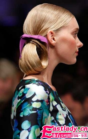 别出心裁的创意 卷发