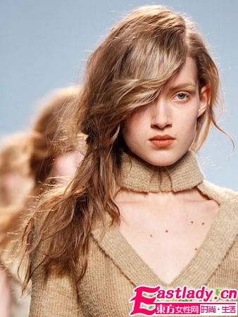 马尾新花样 8大经典马尾发型