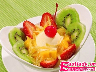 吃糖PK抗衰 甜品美女护肤公式