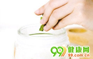 民间秘方 DIY祛痘美颜面膜