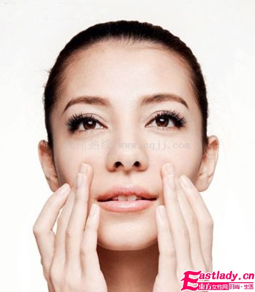 面霜的涂抹使用手法