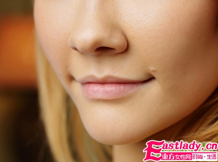 脸上各部位长痘原因