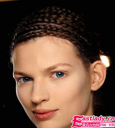 高难度 螺旋式多层麻花辫