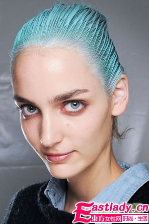 2012春夏潮流 另类新潮彩发