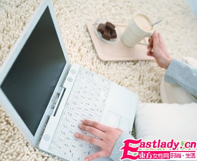 长期面对电脑的女性如何护肤