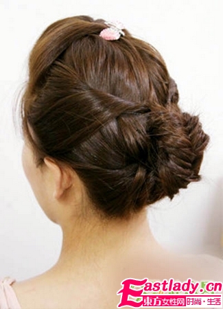 韩式花苞鱼骨辫编法图解