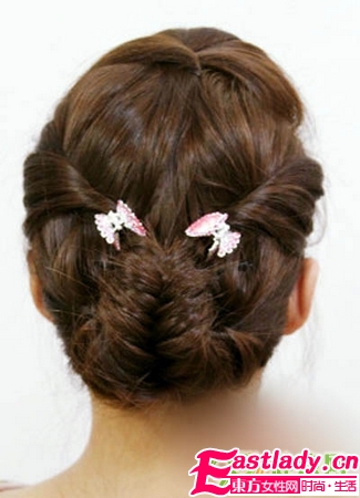 韩式花苞鱼骨辫编法图解