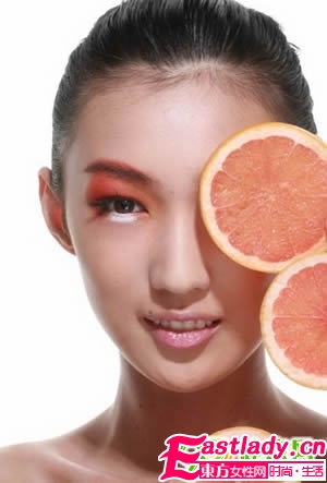 惊 女人忽略的十大美白禁忌