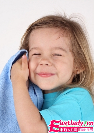 保湿洗脸和毛孔洗脸哪个适合你