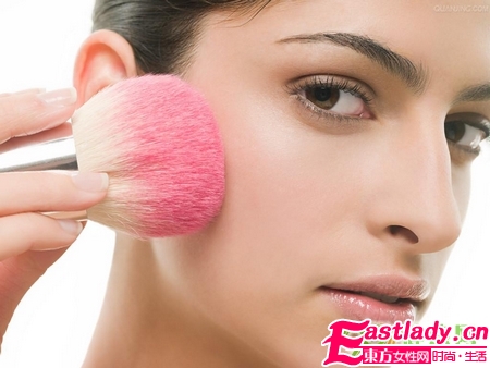 脸颊6种情况告诉你健康