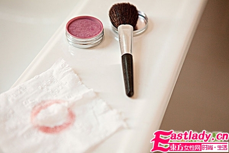 怎么化妆不伤害皮肤