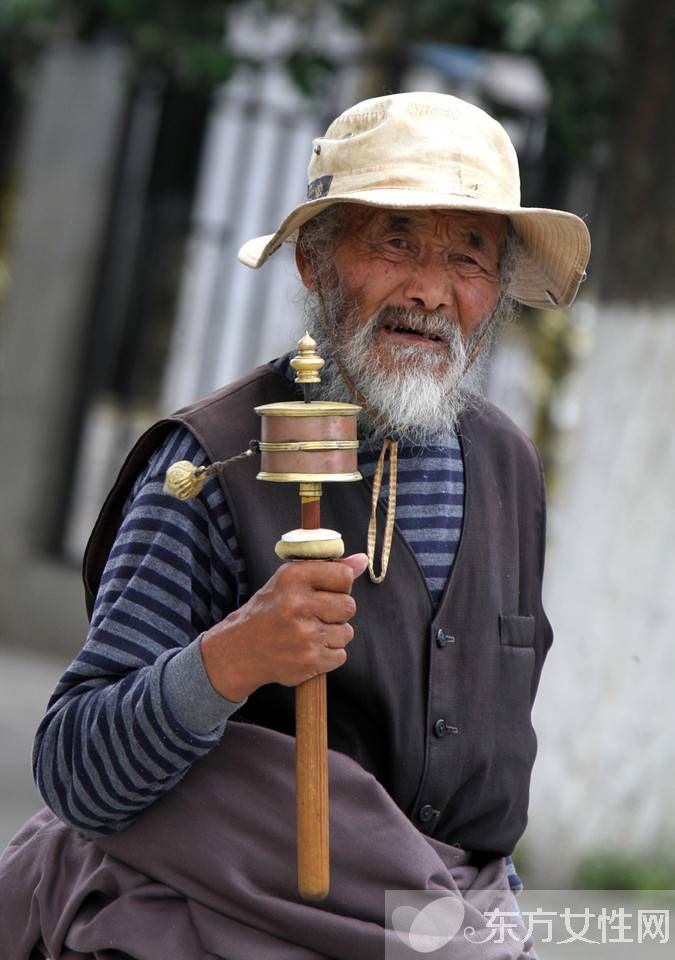 脑梗死的症状有哪些 脑梗死和脑梗塞的区别