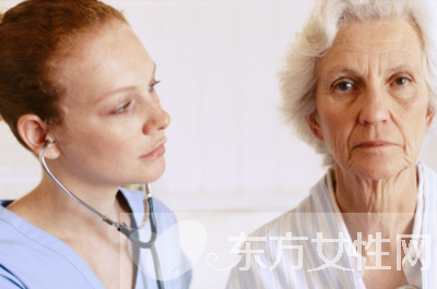 老人听力下降怎么办 要怎么预防跟治疗