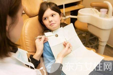 口腔溃疡是什么原因 吃什么有助于缓解