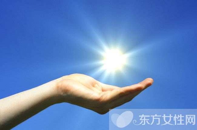 经常熬夜吃什么好 什么食物才能缓解眼疲劳