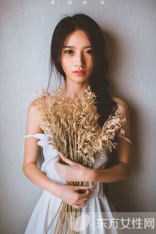 女性经期头疼 这样做头痛远离你