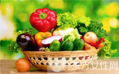 口腔溃疡是什么原因 吃什么有助于缓解