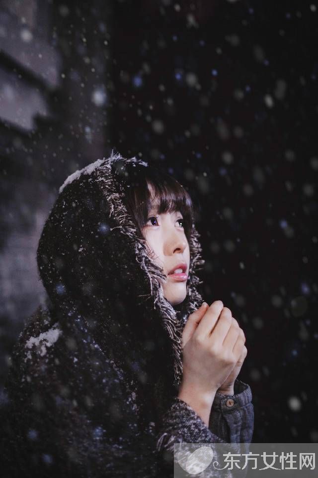 宫颈糜烂有什么症状 宫颈糜烂与宫颈癌一样吗