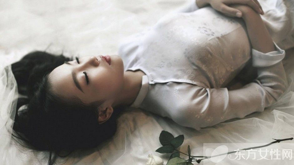 结石的症状有哪些 结石病人不能吃什么