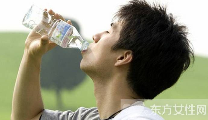 男性尿痛的现象有哪些 尿痛的三大原因