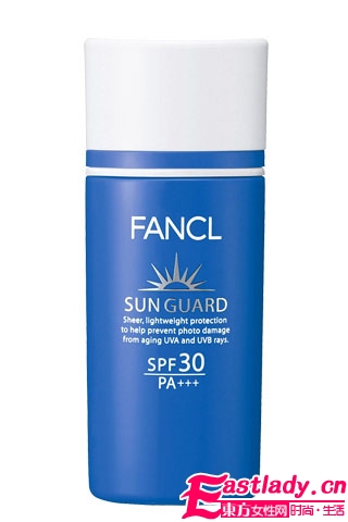 十款护肤品 海滩游必备