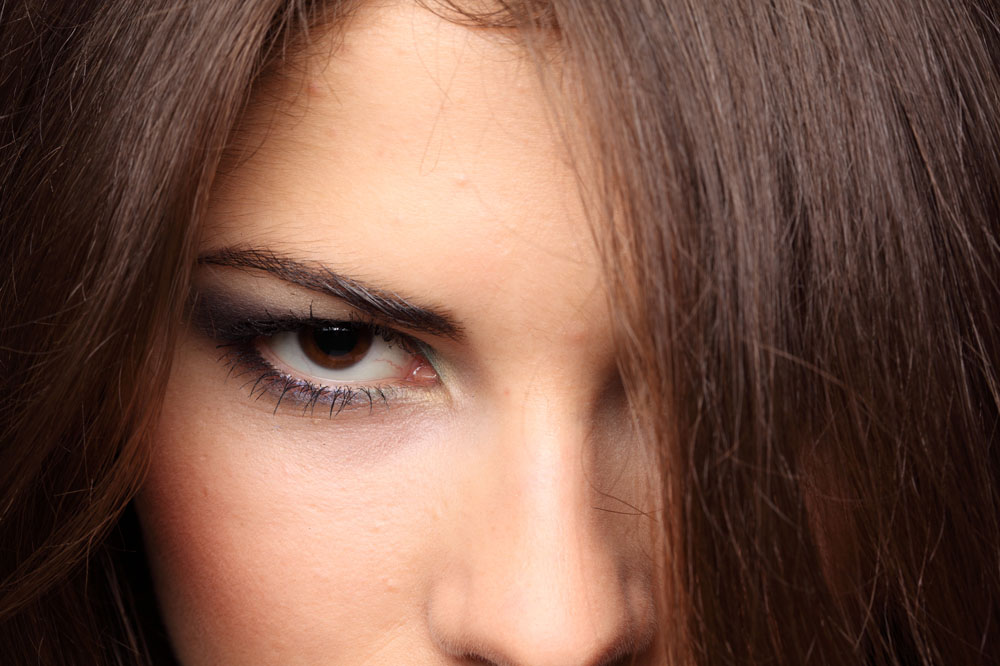 眼睛里有红血丝 当心眼球疾病找上你