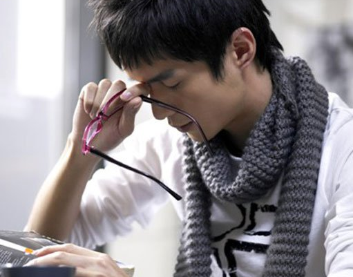 如何缓解眼疲劳呢 舒缓眼部疲劳实用小妙招