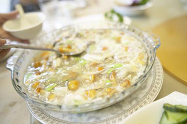 女性冬季美容养颜粥 喝出水嫩女人