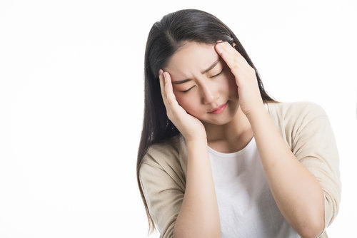 女性尿路感染怎么办 四个方面助治愈