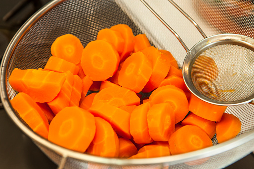 上班族日常养生保健法 吃对食物很关键