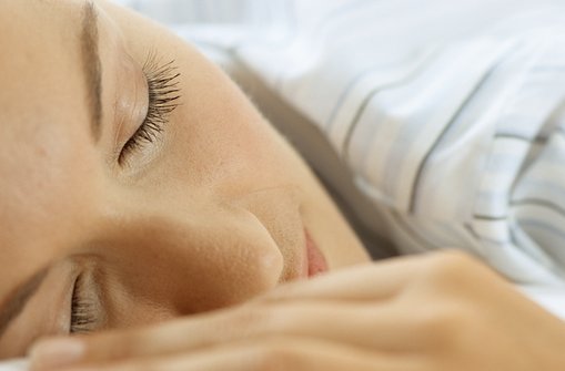 女性失眠多梦怎么办 应该要如何调理