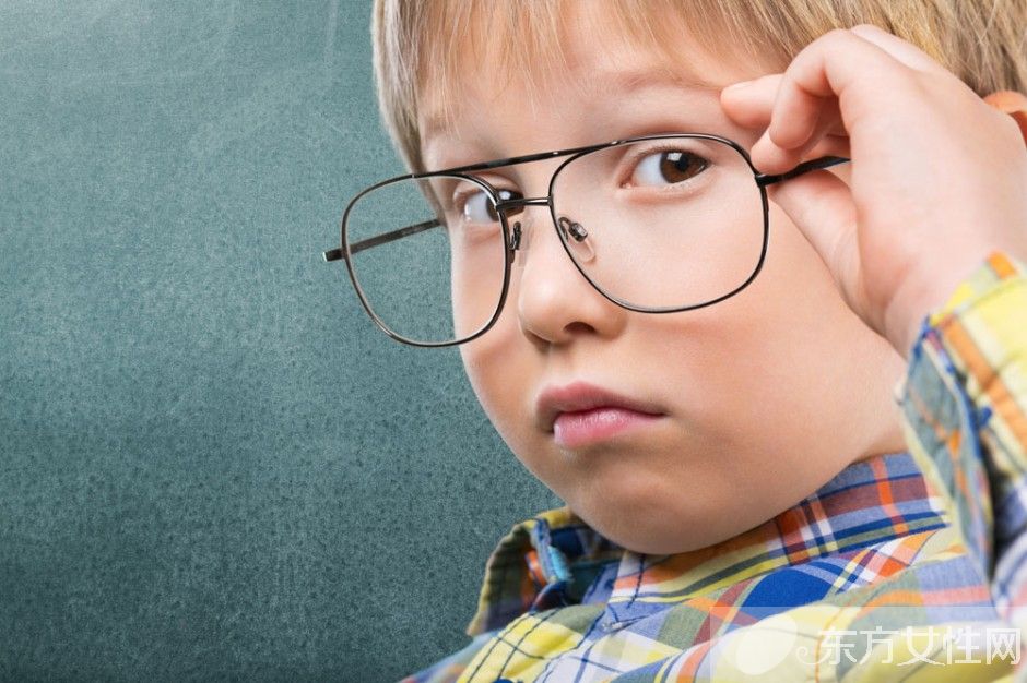 儿童眼睛散光怎么治疗 形成散光眼的主要原因有