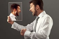 脾气不好 当心情绪病 这些情况应该引起重视