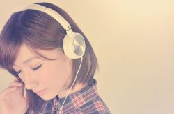 盆腔积液是怎么引起的 治疗不及时当心造成不孕