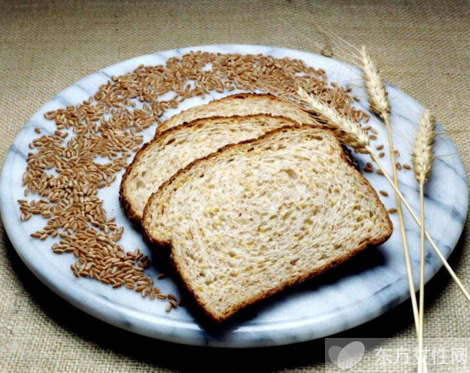 乳腺病乳腺增生症状表现 这些食物尽量少吃哦