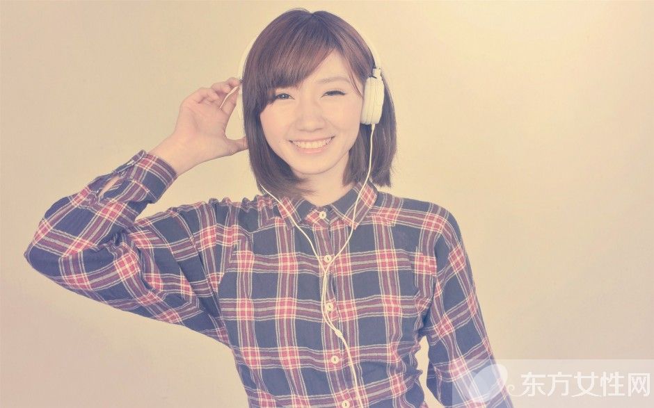 盆腔积液是怎么引起的 治疗不及时当心造成不孕