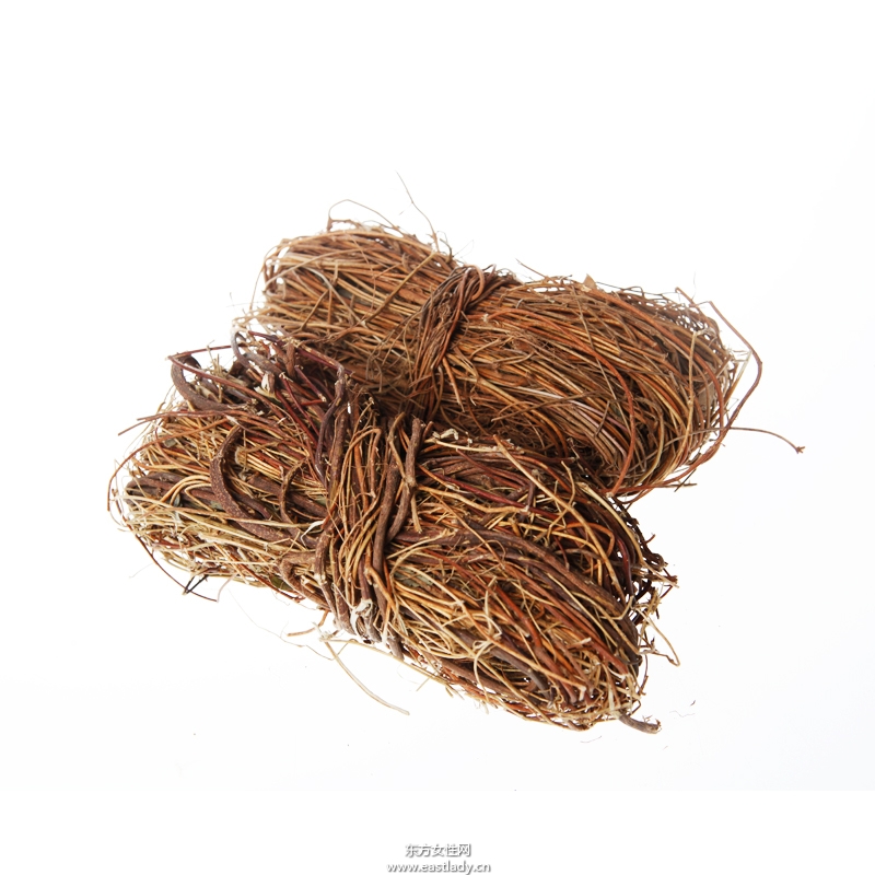 鸡骨草煲汤的功效  滋补营养又美味