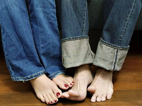 脚抽筋是什么原因 真的是因为缺钙吗