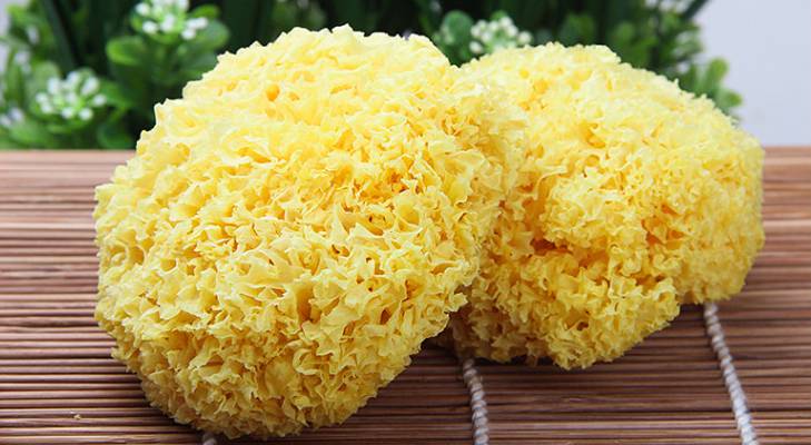 简单几步做出美味红枣银耳汤 美容养颜抗衰老