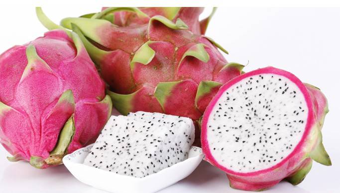 这些你要知道 吃火龙果有好处也有坏处