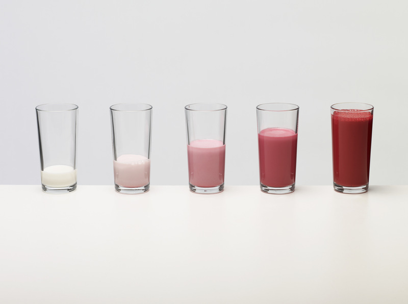 牛奶该如何选择 揭全脂奶粉和脱脂奶粉的区别