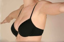 乳腺病乳腺增生症状表现 这些食物尽量少吃哦