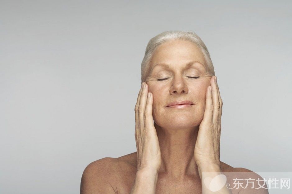 老年人谨防这些常见眼病 常吃这些水果保护眼睛哦