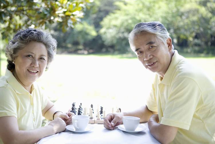 揭类风湿性关节炎症状 类风湿性关节炎食疗偏方