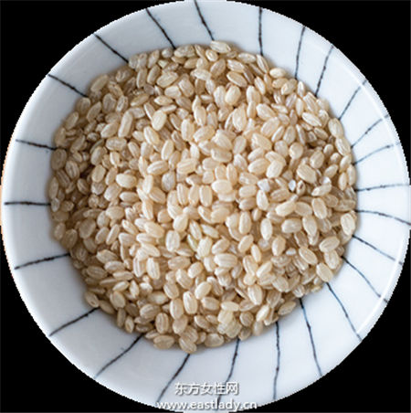 腰酸背痛压力大 三款适合白领的补身焖烧料理