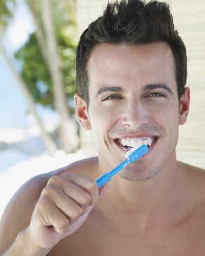 口腔溃疡怎么办 吃什么可预防口腔溃疡