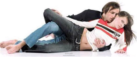 15张真人做爱姿势示范图片大全 总有一种适合你